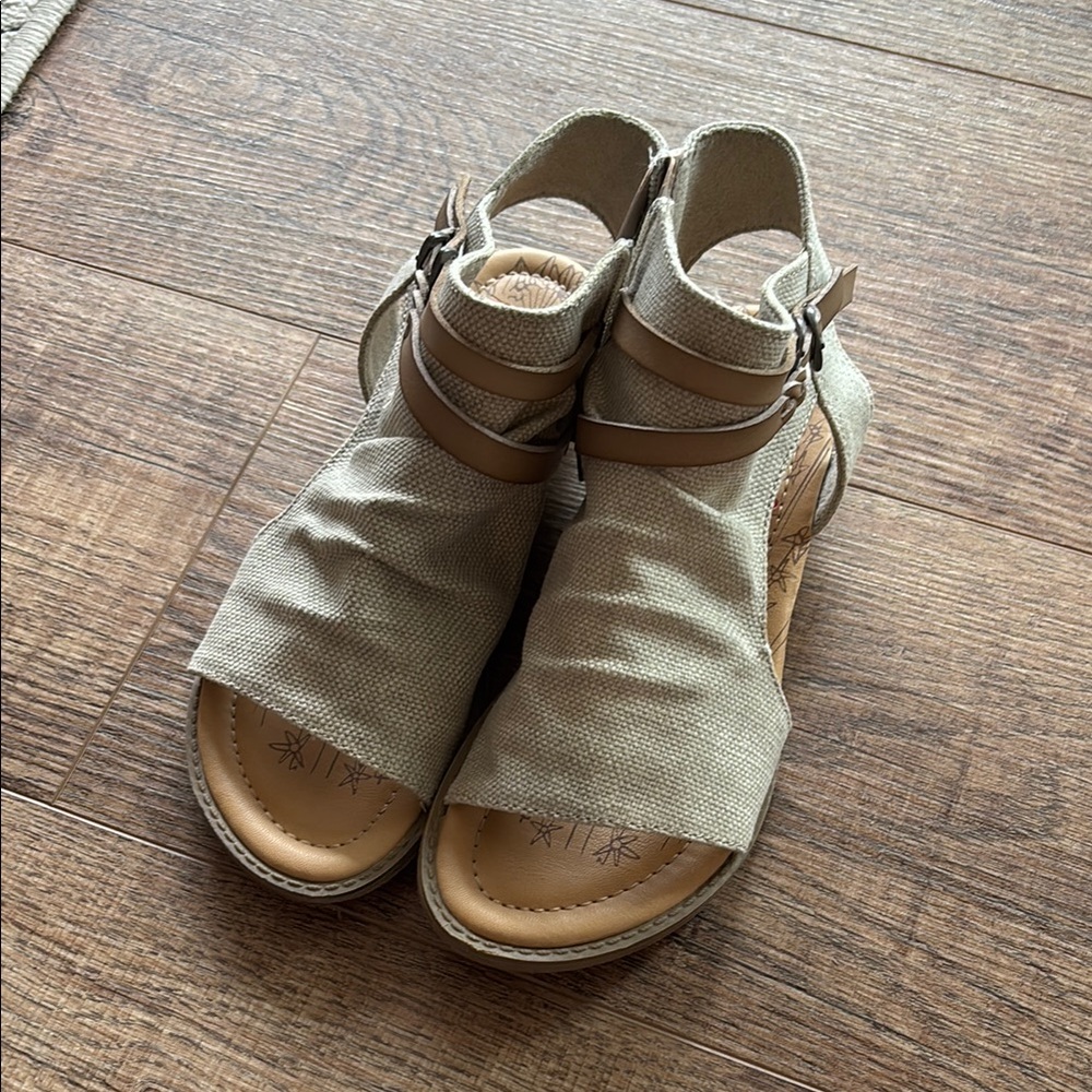 Stylish Beige Sandals